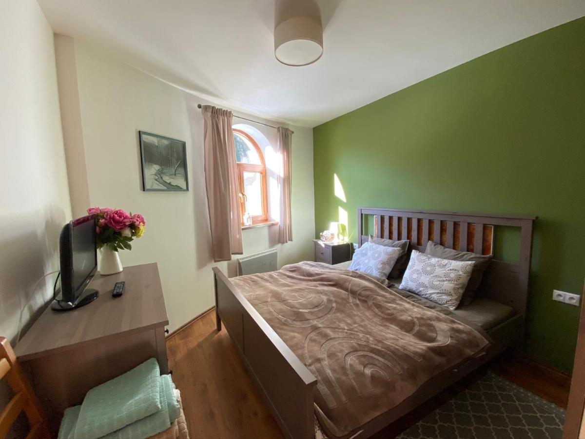 Family Apartment Тале Экстерьер фото