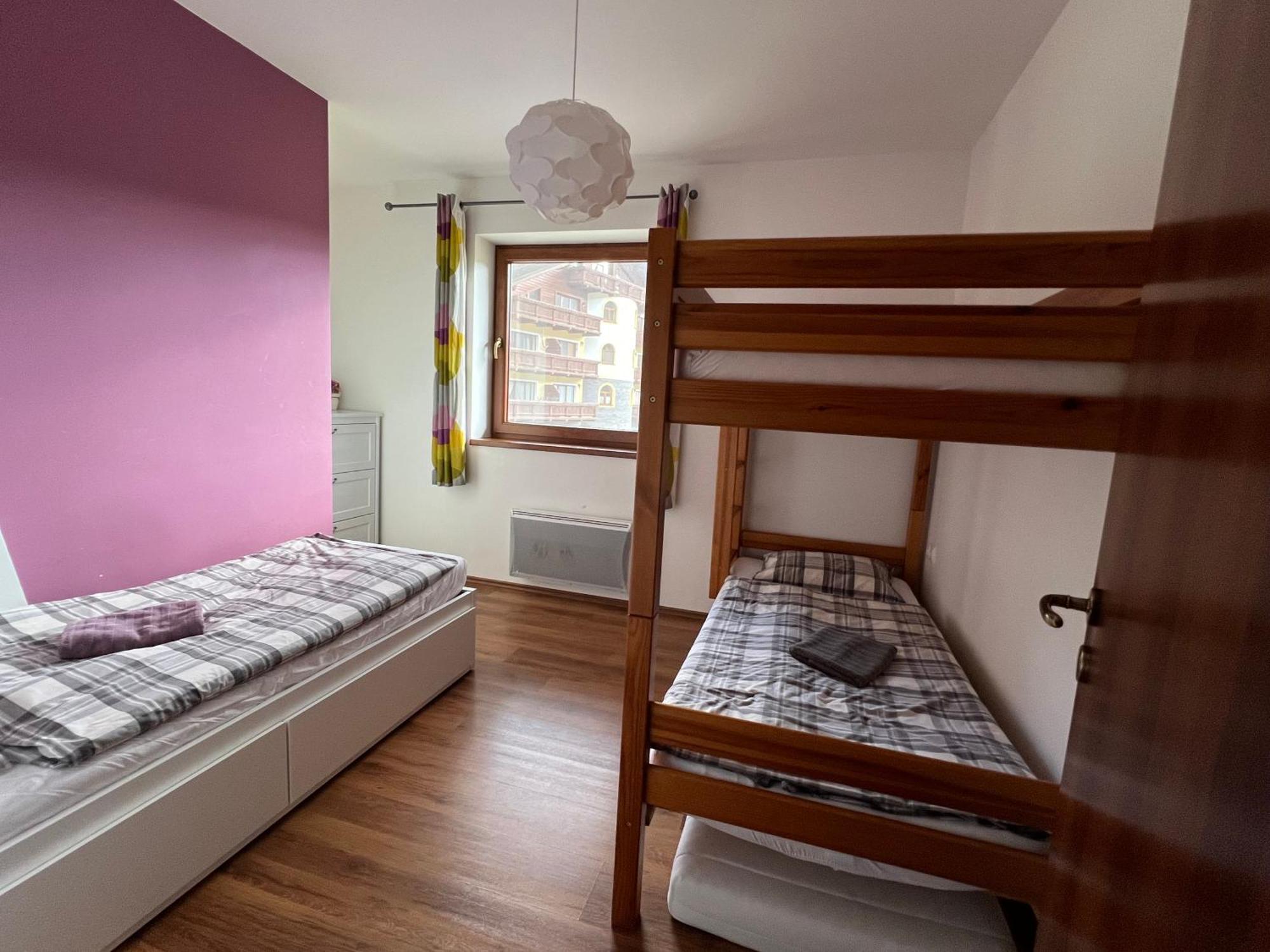 Family Apartment Тале Экстерьер фото